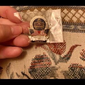 1992 Pro Football Hall Of Fame Festival Pin